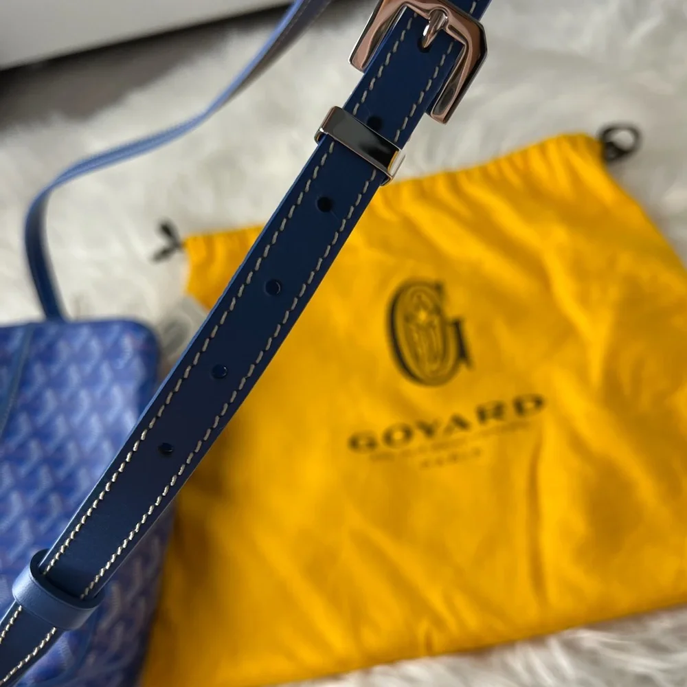 Brand New Goyard bag. 100% authentic. New with tags. Never worn. - Picture 6 of 7
